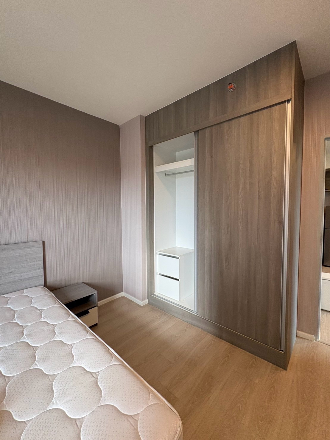 💥For Sale 3.5MB💸 2 Bedroom💥ขายคอนโด A Space Mega 1 💥 ห้องมุม 2 ห้องนอน ขนาดประมาณ 57.30 ตร.ม. ชั้น 7 ใกล้ Mega Bangna / IKEA ทำเลดี เดินทางสะดวกมาก 👌 – รูปที่ 4