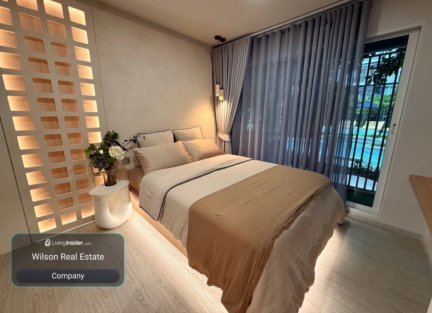 Urgent for Resha Kave Town Island | Pool view room, very close to the pool!