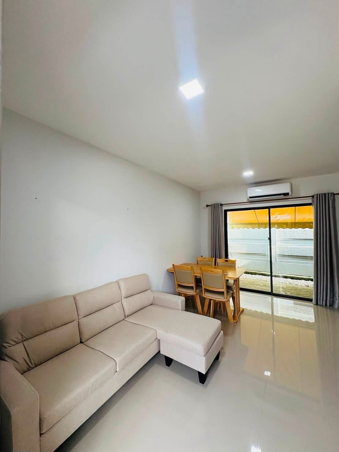 🏡✨ ให้เช่า Grand Pleno พหลโยธิน–วิภาวดี 3 ห้องนอน 2 ห้องน้ำ บ้านสวย ทำเลดี เดินทางสะดวก ใกล้แหล่งชุมชน มหาวิทยาลัย และห้างสรรพสินค้า 💰 ค่าเช่าเพียง 16,000 บาท/เดือน – รูปที่ 3