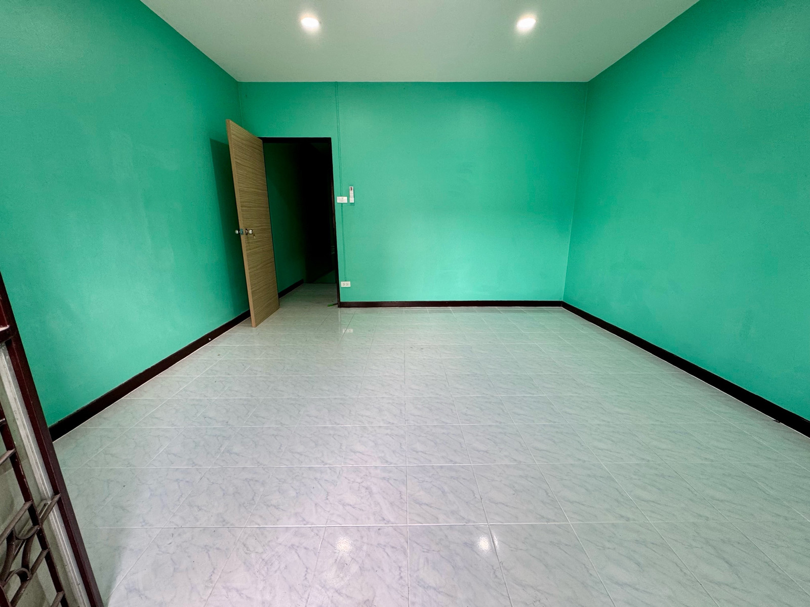 For sale: Lalisa, Soi Mangkorn, Thepharak. – รูปที่ 2