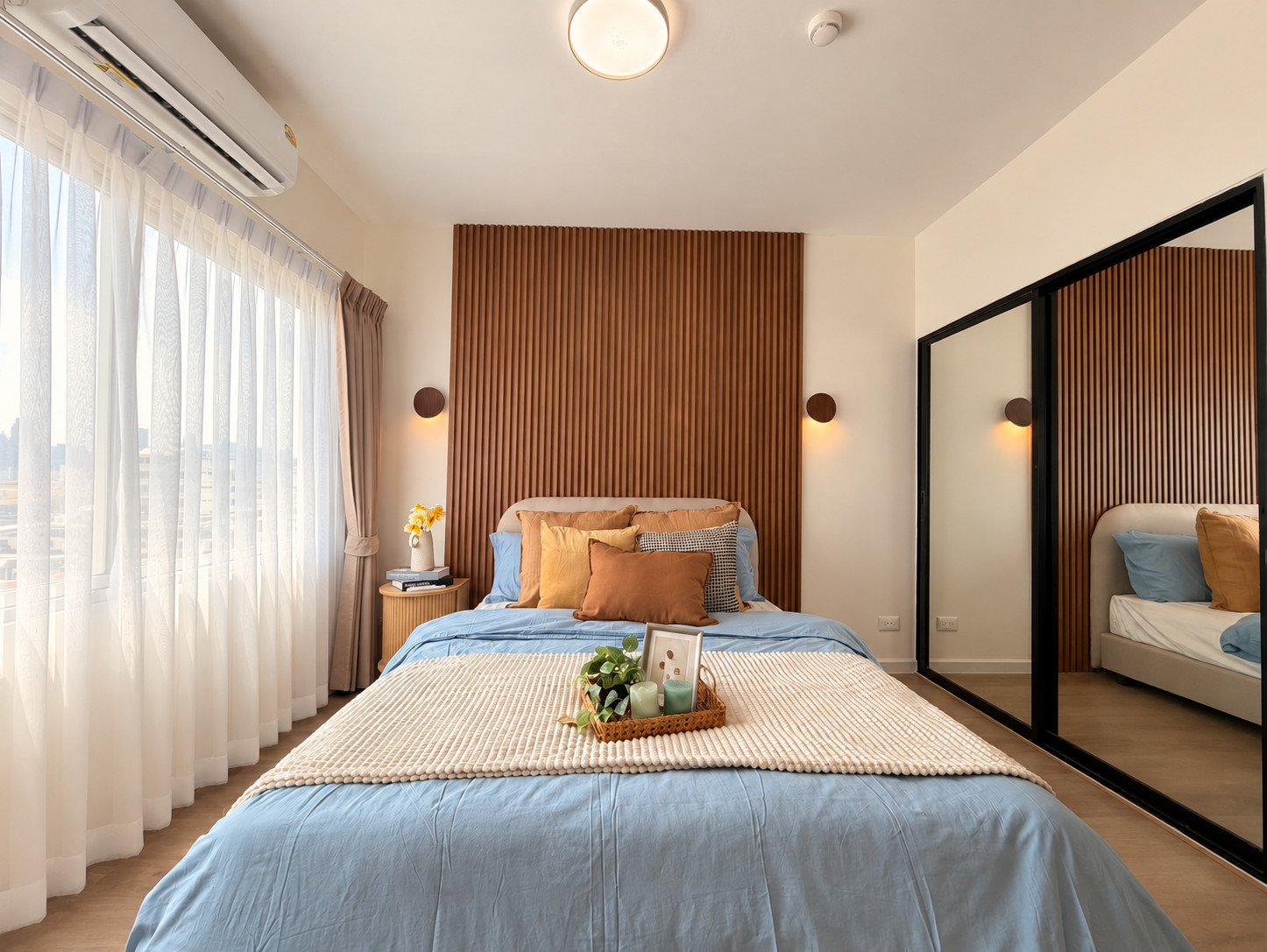 **ห้องใหม่ตกแต่งสวยพร้อมเข้าอยู่ใจกลางเมือง