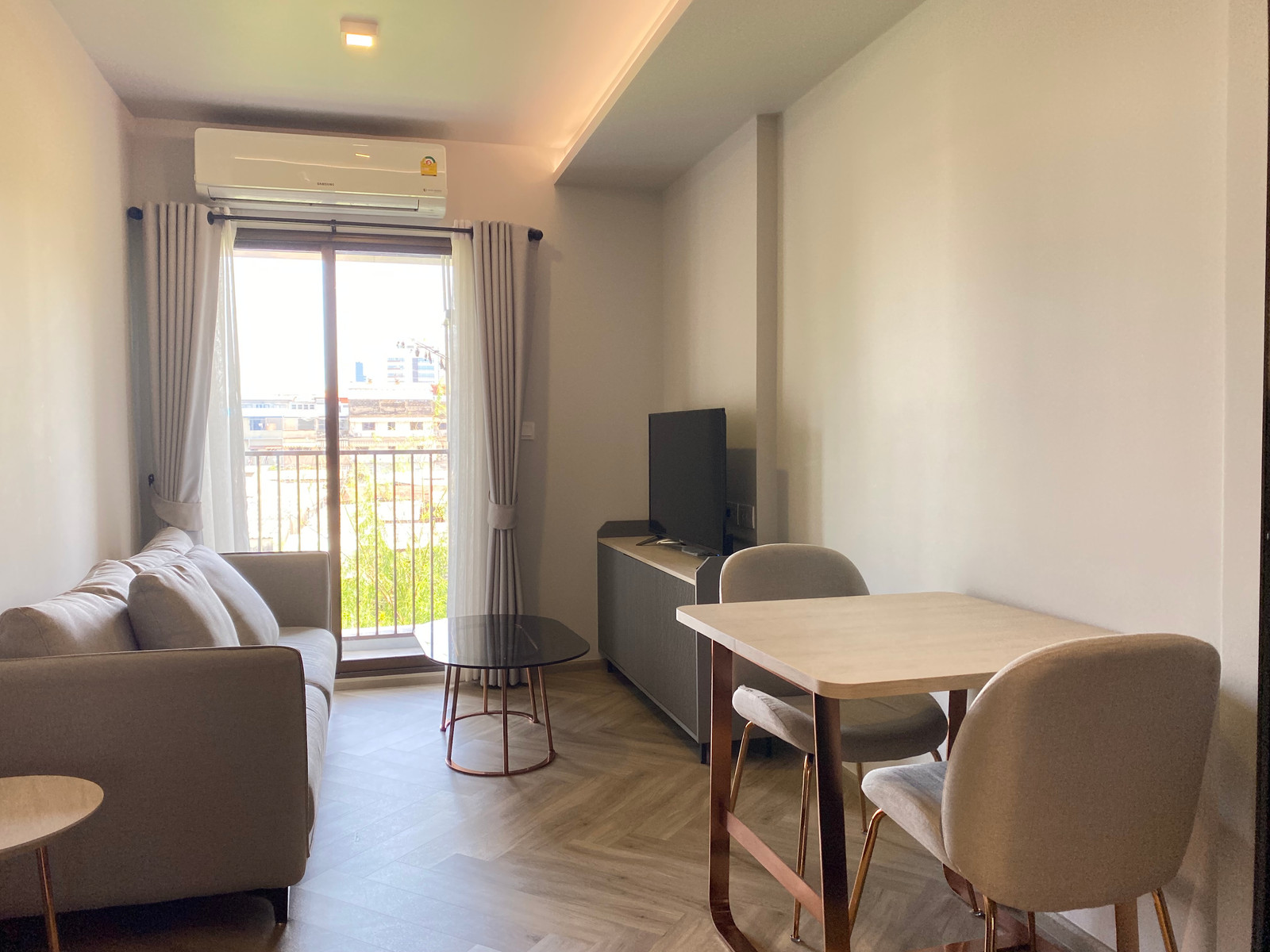For rent, Chapter Thonglor 25. For rent, Chapter Thonglor 25.