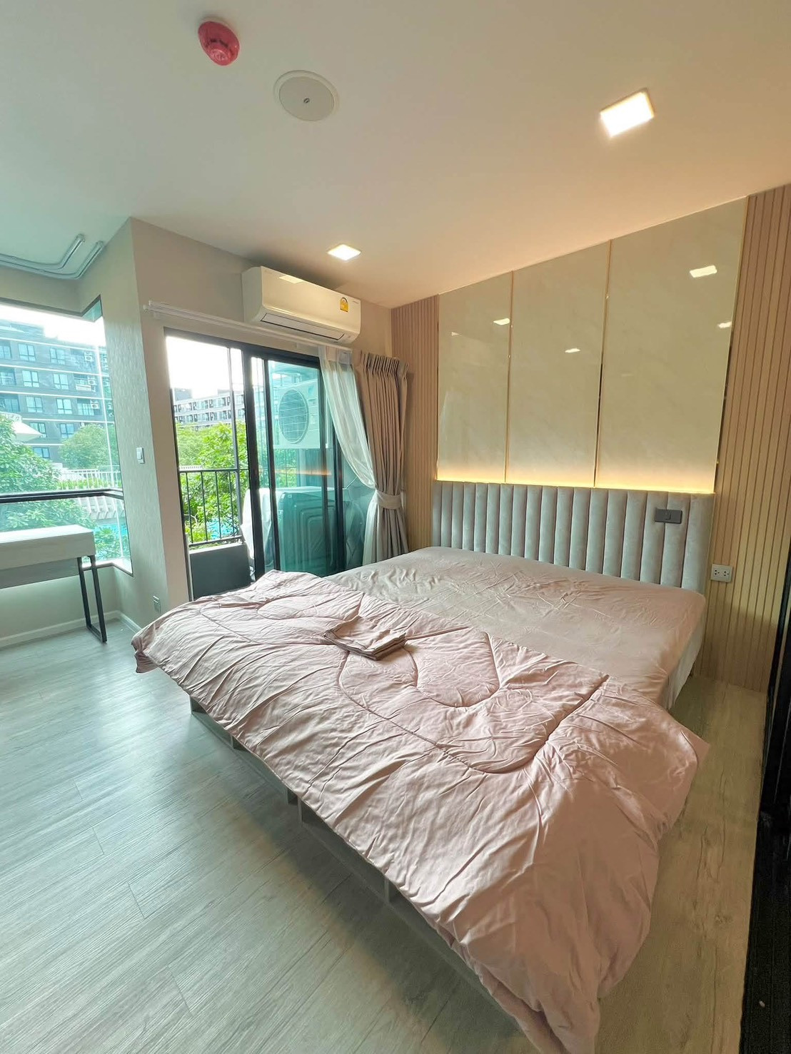 🏙️ For rent 𝗞𝗔𝗩𝗘 𝗔𝗩𝗔 | swimming pool view 🌊 | near Thammasat University, Rangsit