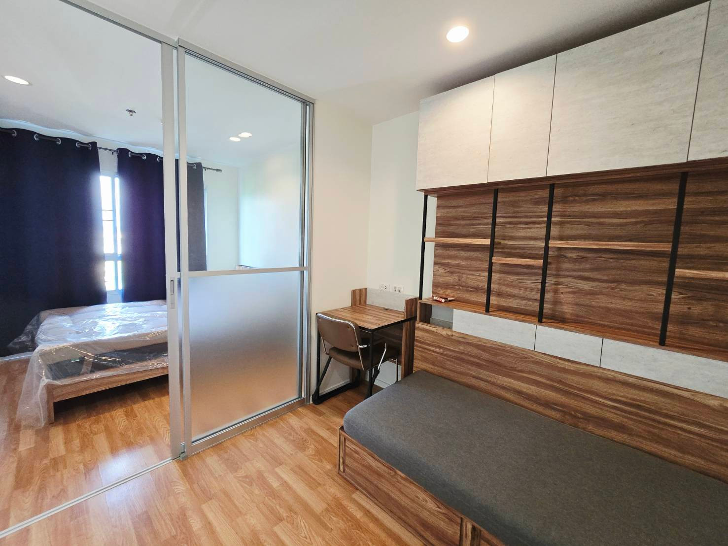 🔥 Condo Lumpini Park Phetkasem 98 (Lumpini Park Phetkasem 98) for rent 7,500 baht / sale 1.45 million baht, beautiful room, good view, ready to move in. Convenient location next to the main road, Phetkasem!