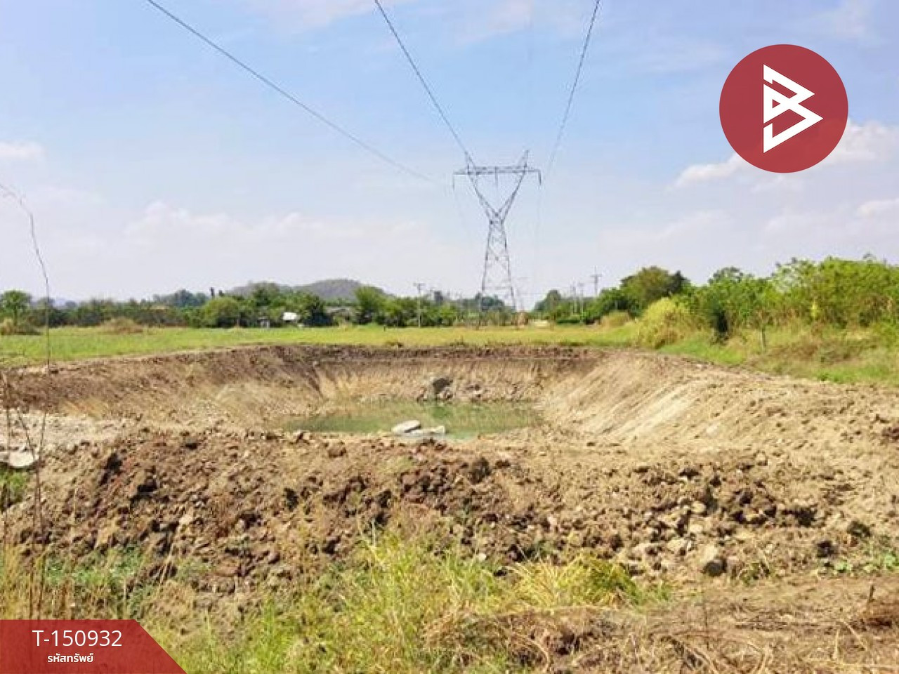 Land for sale, area 10 rai 92 square wa, Wang Chao District, Tak Province, good location next to the road. Land for sale, area 10 rai 92 square wa, Wang Chao District, Tak Province, good location next to the road.