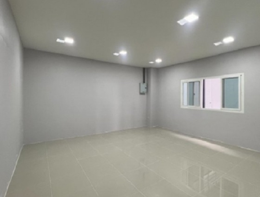 For Rent ให้เช่าโกดัง พร้อมสำนักงาน ซอยรังสิต-นครนายก เข้าซอยไม่ลึก รังสิตนครนายก คลอง 2 โกดังสภาพใหม่ / พื้นที่ 432 ตารางเมตร ทำเลดีมาก รถเทรลเลอร์ เข้าออกได้ – รูปที่ 2