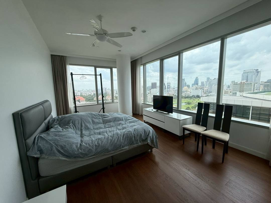 Luxurious condo in city 3 bedrooms & 4 bathrooms @ 185 Ratchadamri – รูปที่ 4