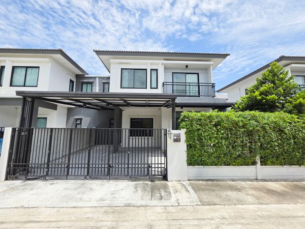 บ้านสวยทำเลดี  พร้อมบิ้วท์อินหรู ติดถนนสายไหม หมู่บ้าน บริทาเนีย สายไหม บ้านดี ทำเลน่าอยู่ ฟังก์ชันลงตัว ใครกำลังมองหาบ้านหลังแรก หรือบ้านสำหรับครอบครัว บอกเลยว่า ต้องมาดู!