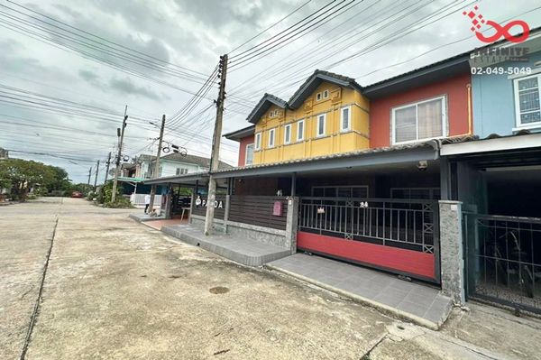 ขายทาวน์เฮาส์ 2 ชั้น 2หลังติดกัน 55 ตร.ว. หมู่บ้านตวันนาวิลล์ รังสิต-นครนายก คลอง 8 ธัญบุรี  