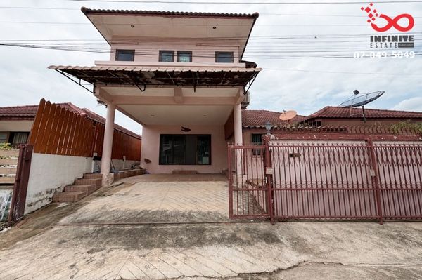 2-story detached house for sale, Baan Phul Sri, Pathum Thani-Sai Nai Road. Near Nonthaburi-Bang Bua Thong Bridge