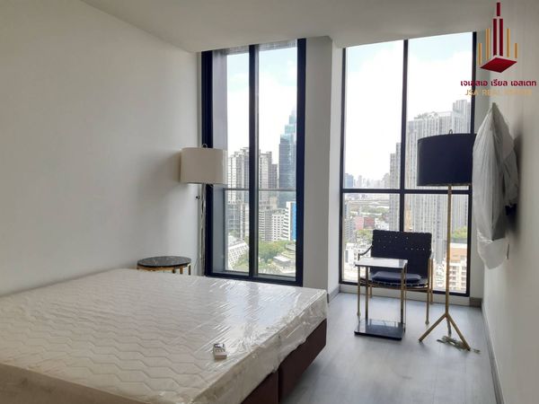 ✨ For Rent: Noble Ploenchit Condo ✨ 💰 Only 130,000 THB/month 