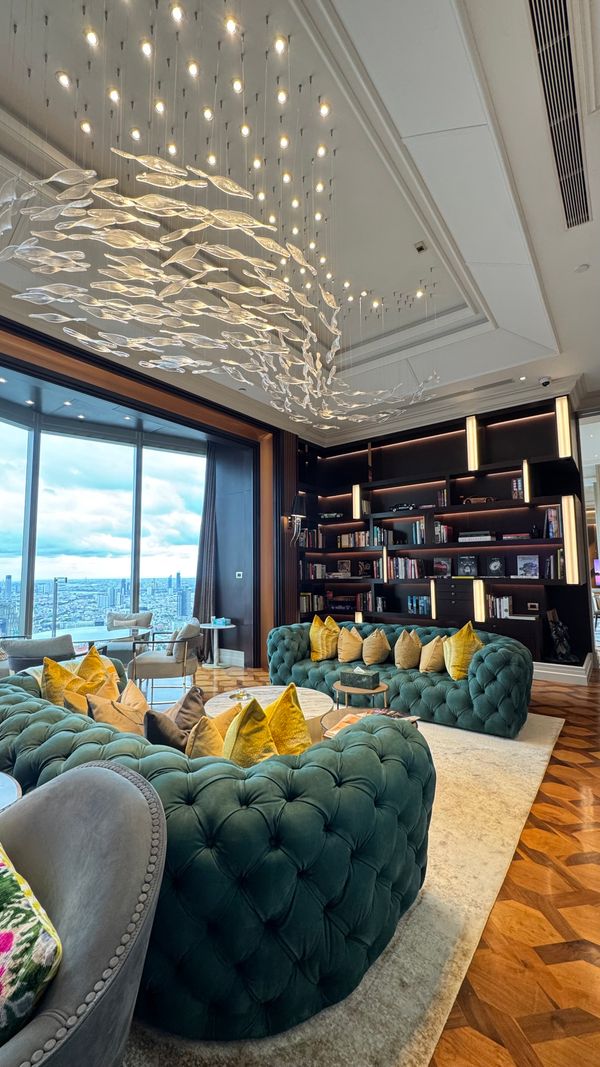 For sale penthouse !!  Size 386.85 sqm @265 mb 