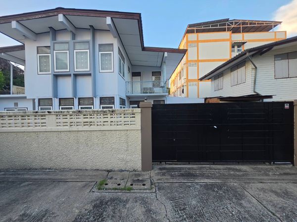 Single house for rent near Gateway at Bang Sue, only 4 minutes.