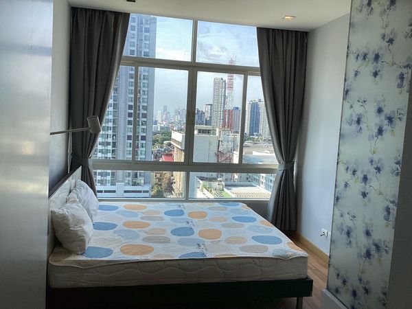 High floor room, near BTS On Nut, convenient travel, ready to move in.