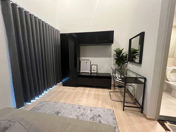 ✨ 2 bedrooms | Spacious room, complete functions, in Ratchada location 📍 Noble Revolve Ratchada