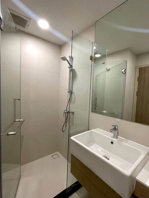 ให้เช่า Noble Ambience Sukhumvit 42 | เดินเพียง 350 ม. ถึง BTS เอกมัย