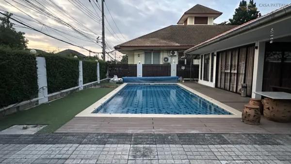 ขายและให้เช่า บ้านเดี่ยวหลังใหญ่ หมู่บ้านสวนลลนา จอมเทียน