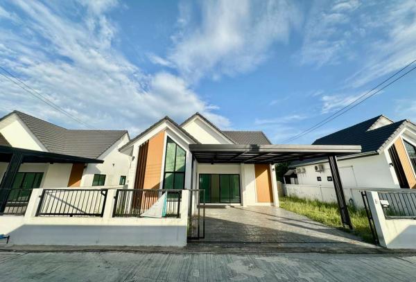Phodi Village, Huai Kaphi Subdistrict, Ang Sila District, Chonburi Province / 3 Bedrooms (FOR SALE) NANN017