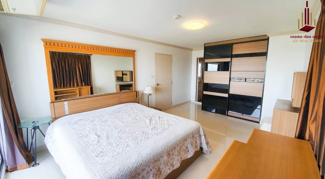 ✨ For Sale: Sarin Place Condo ✨ 💰 Only 6,700,000 THB ✨ For Sale: Sarin Place Condo ✨ 💰 Only 6,700,000 THB