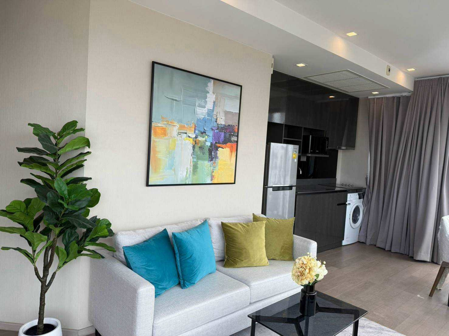 Luxury 2-Bed High Floor at Ashton Asoke | 64 sqm, 36th Fl. | Steps to BTS Asok & MRT Sukhumvit (65K/mo) – รูปที่ 2