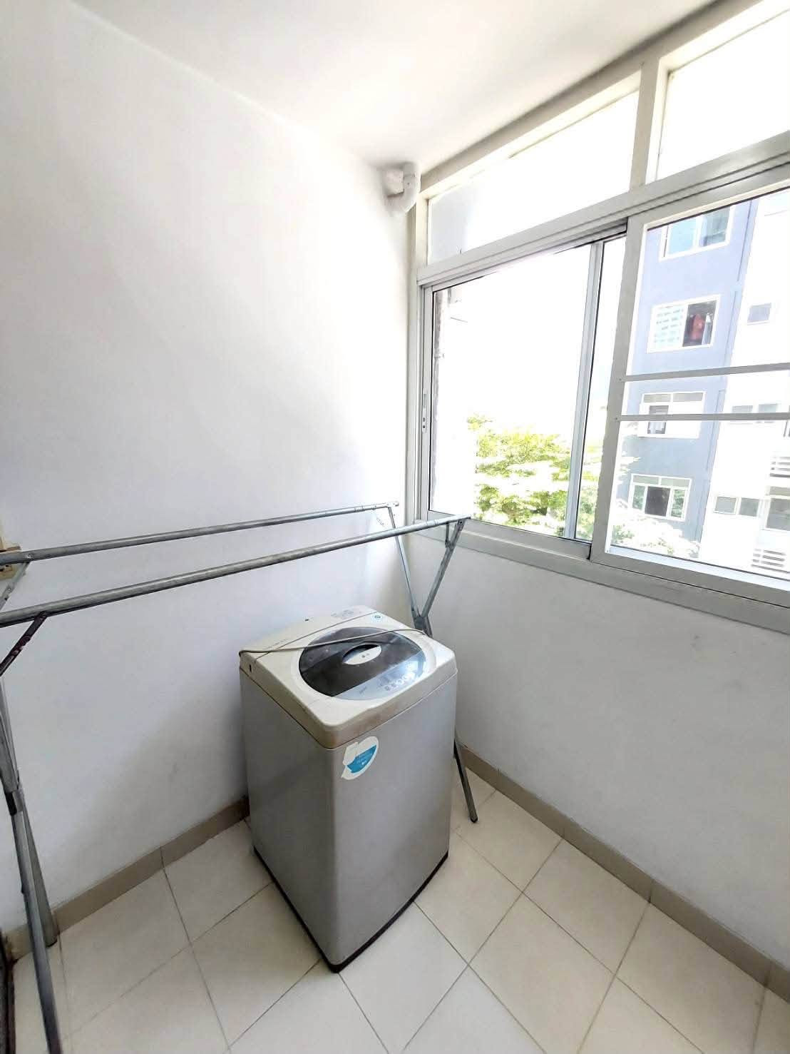 9000 พร้อมอยู่ พร้อมชม  MRT ศูนย์วัฒนธรรม / เดอะ สตรีท 📢 Line : @085pucam / 0627941024 🥳 YKP Rental Condo – รูปที่ 4