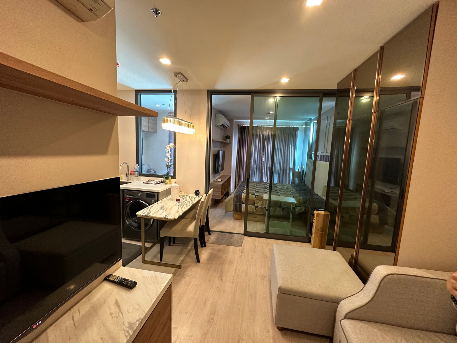 ให้เช่า!!  ริทึ่ม รางน้ำ ห้องสวย พร้อมอยู่!!! 35.50ตรม BTS อนุสาวรีย์ชัย พร้อมอยู่ เพียง 24,000บาท/เดือน  – รูปที่ 3