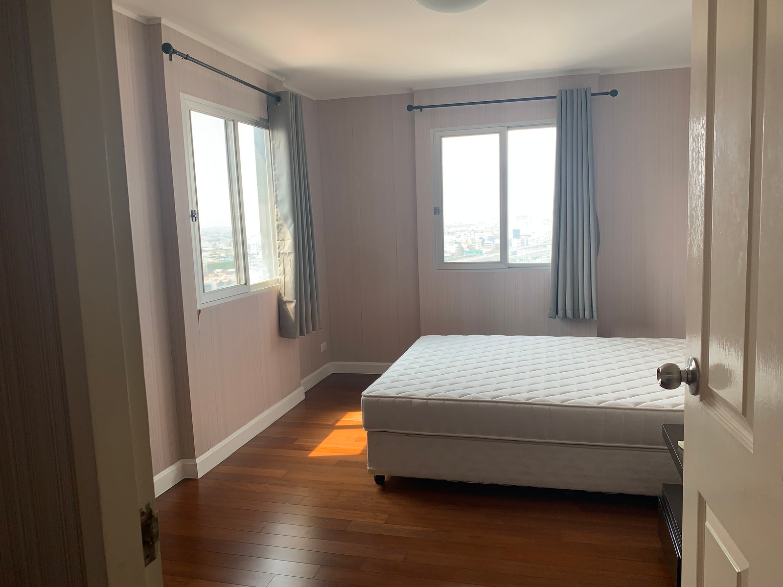 ✨ 2 ห้องนอน 2 ห้องน้ำ พร้อมพื้นที่ใช้สอยกว้าง เหมาะกับการอยู่อาศัย 📍 Belle Park Residence ✨ 2 ห้องนอน 2 ห้องน้ำ พร้อมพื้นที่ใช้สอยกว้าง เหมาะกับการอยู่อาศัย 📍 Belle Park Residence