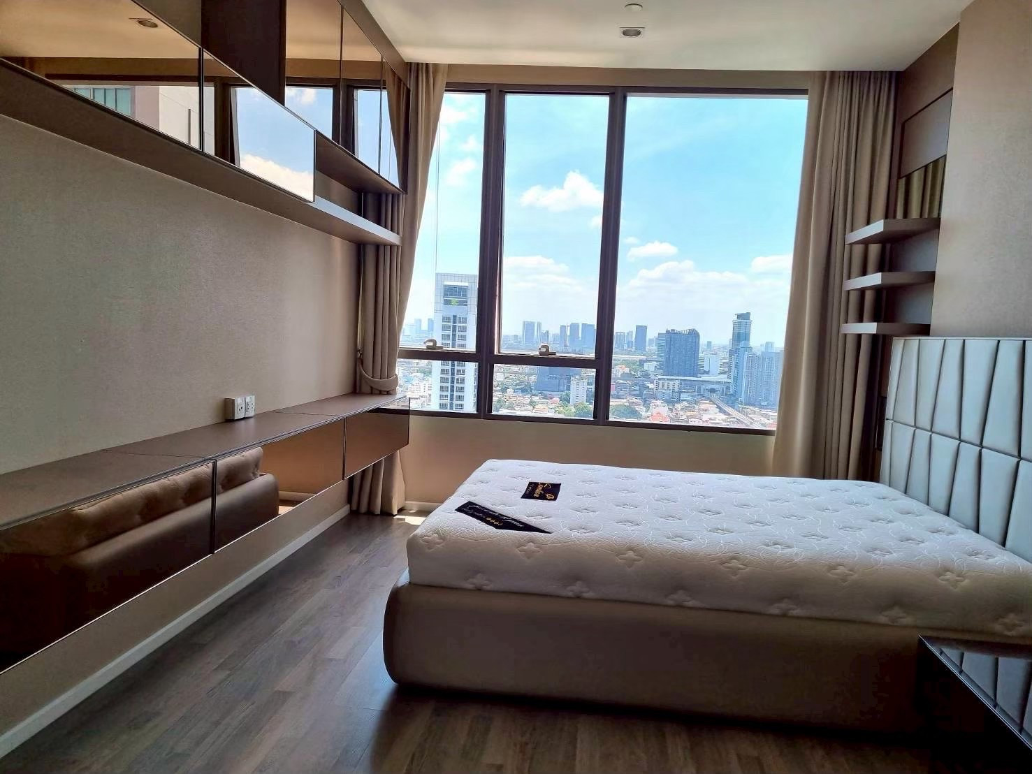 ขาย1นอน1น้ำ 46 ตรม ห้องวิวเมือง เฟอร์ครบสวย ชั้นสูง  ห้องมุมไม่ติดใคร – รูปที่ 2