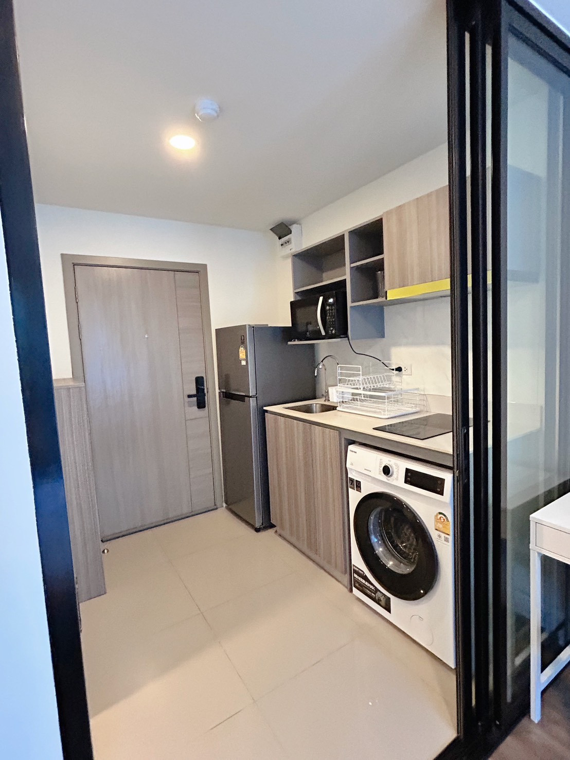 🔥 คอนโดทำเลดี ราคาไม่ถึง 9,000 บาท! 🏡✨ ใครกำลังหาห้องเช่าโซน รามอินทรา เดินทางสะดวก ใน – รูปที่ 3