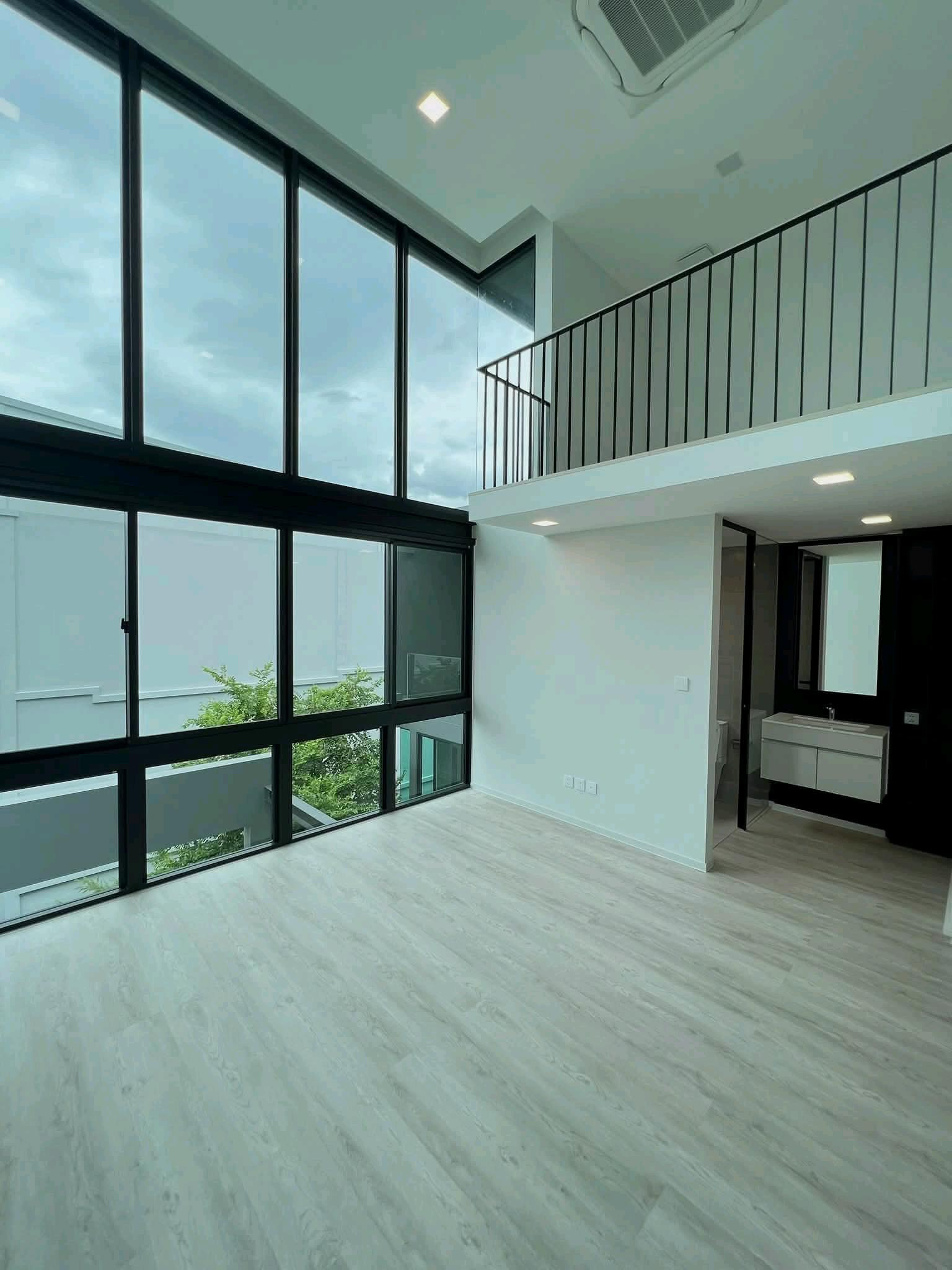 ✨ บ้านหรูพื้นที่ใหญ่ 421 ตร.ม. | 4 ห้องนอน | ลิฟต์ส่วนตัว | จอดรถ 4 คัน – รูปที่ 4