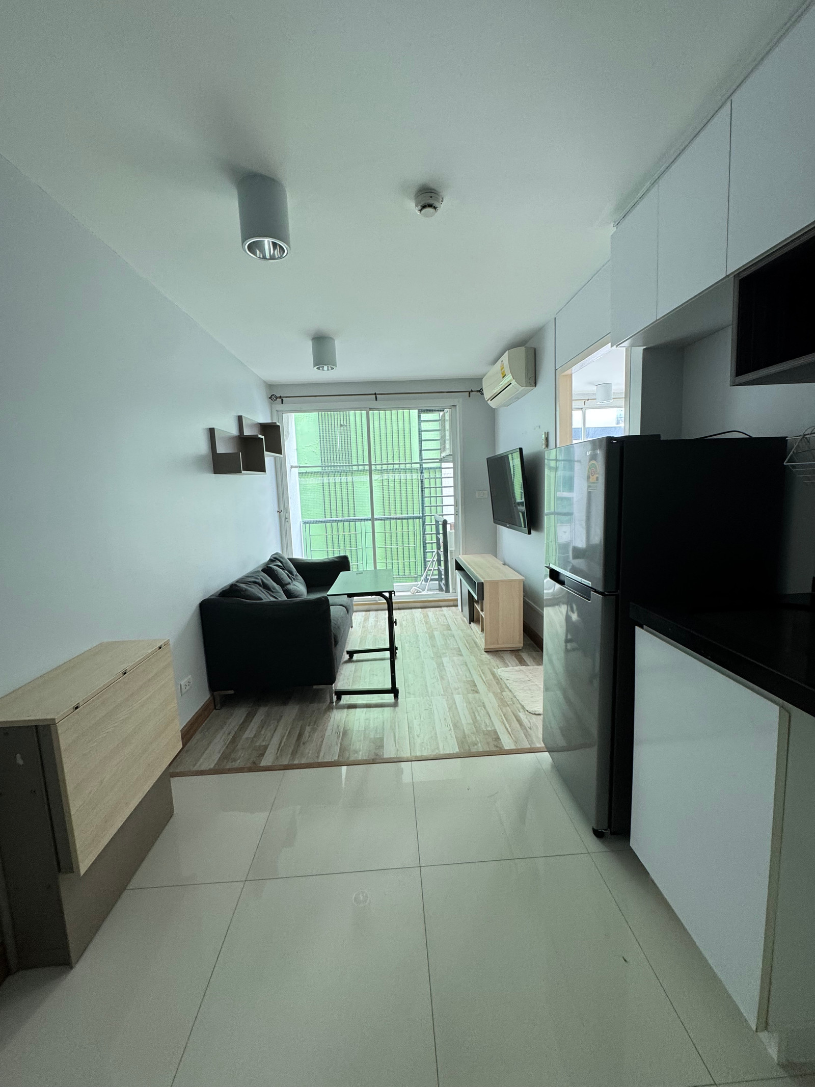 Beautiful room for rent, renovated, Bangkok Feliz Vibhavadi 30 / Phahon Yothin 21