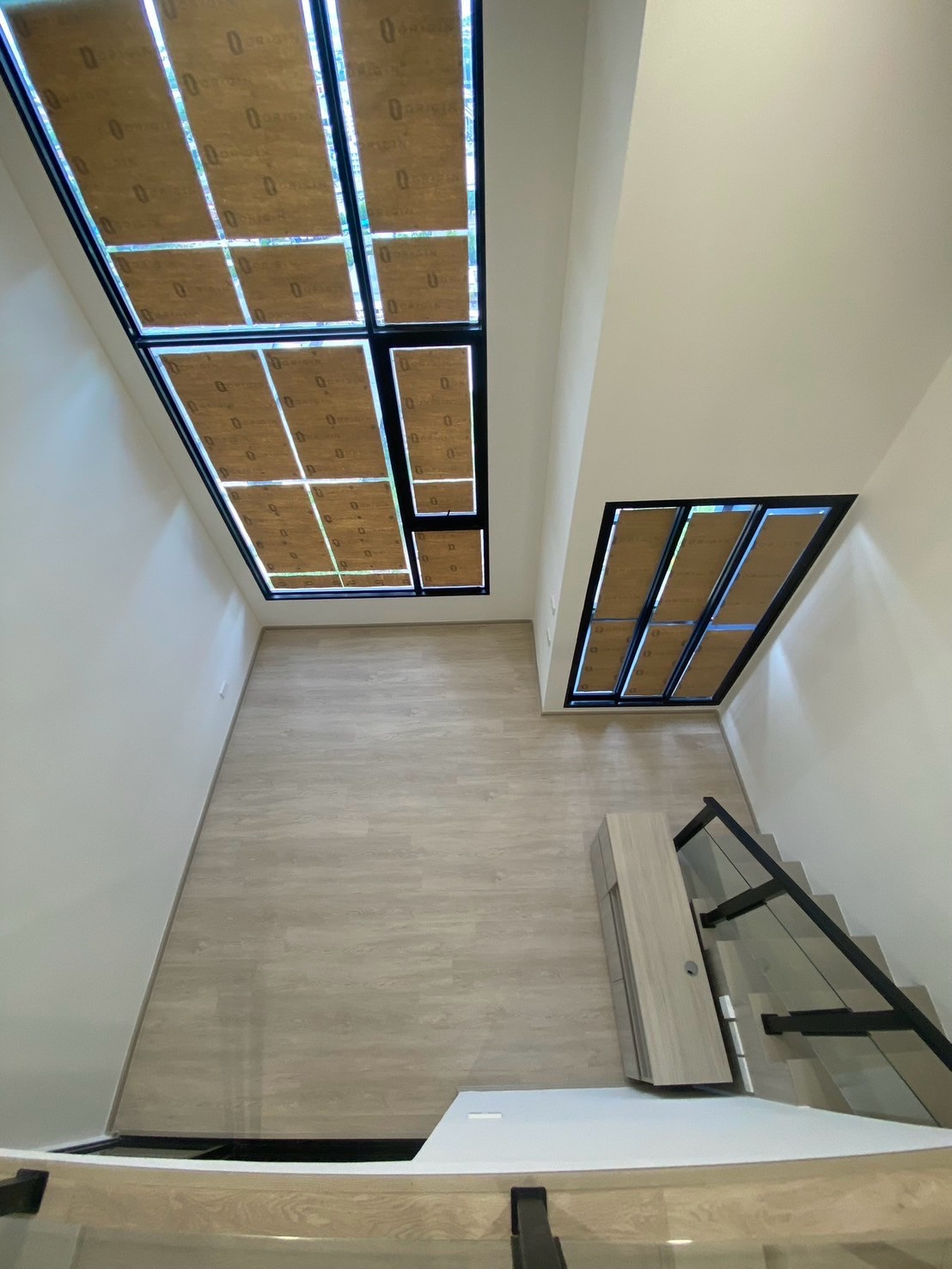 🏡 ขายคอนโด High Ceiling 22 ตร.ม. | Pet Friendly | ติด BTS สายลวด 0 เมตร – รูปที่ 2