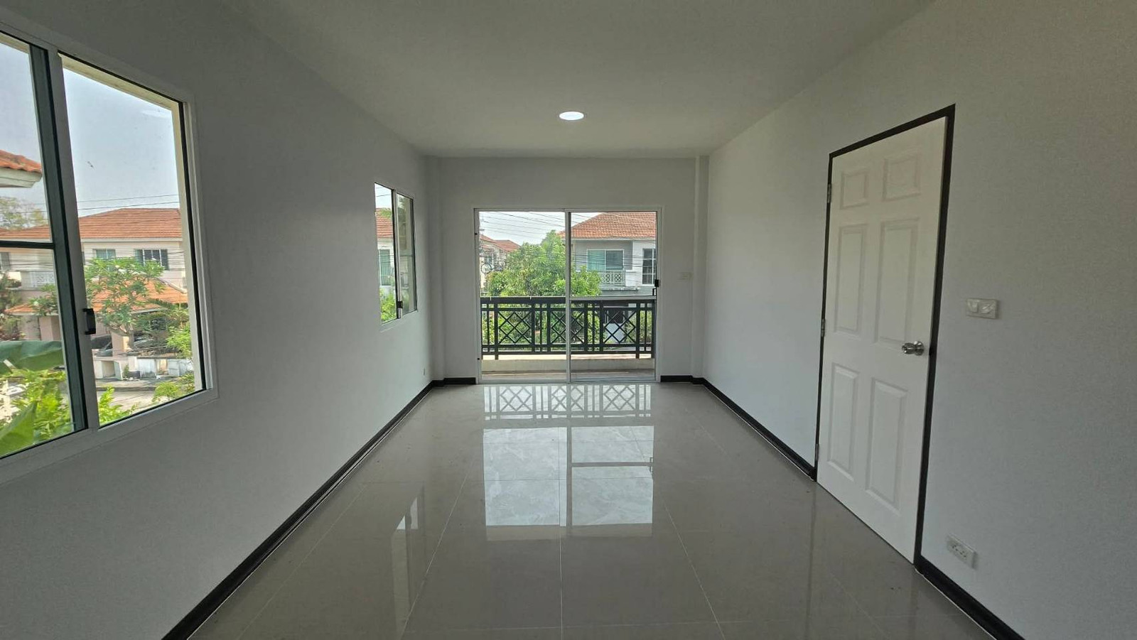 Cheapest in this area!! 2-story detached house, Nanthana Village 2, Land and House Park, San Sai District, Chiang Mai, near Lotus Ruamchok, Maejo University. – รูปที่ 2