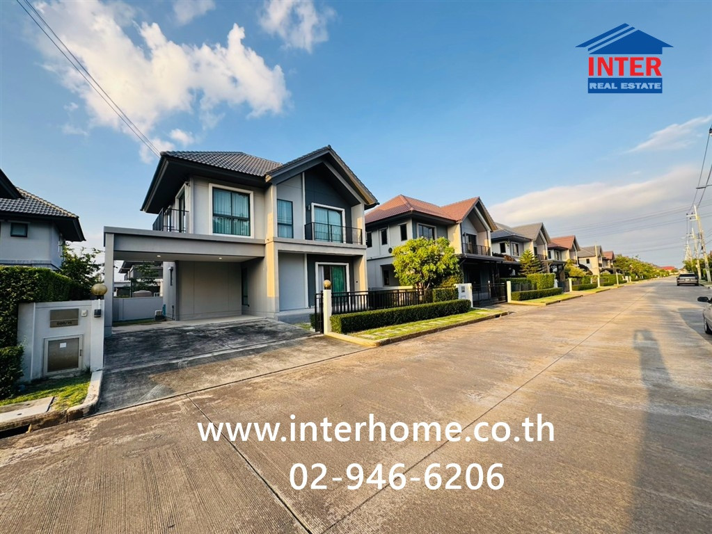 2-story detached house, 50.6 sq m, Pave Bangna Village. Next to Thipmas Seri Village, Bang Bo, near Bang Bo Market, Bang Na Road, KM 26, Thepharak Road, Bang Bo, Samut Prakan.