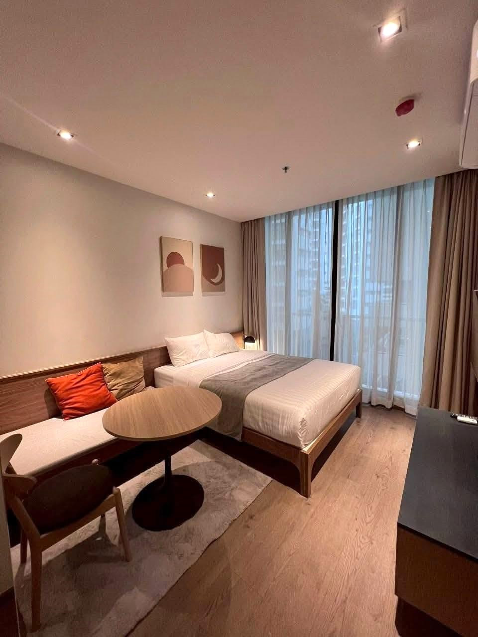 💥 [𝐏-𝟏𝟑𝟕𝟔𝟑𝟑] Park Origin Phrom Phong Luxury Condo! Near BTS Phrom Phong 𝟐𝟎,𝟎𝟎𝟎 THB/m. | Line ID: @easycondoplus | 099-229-6397