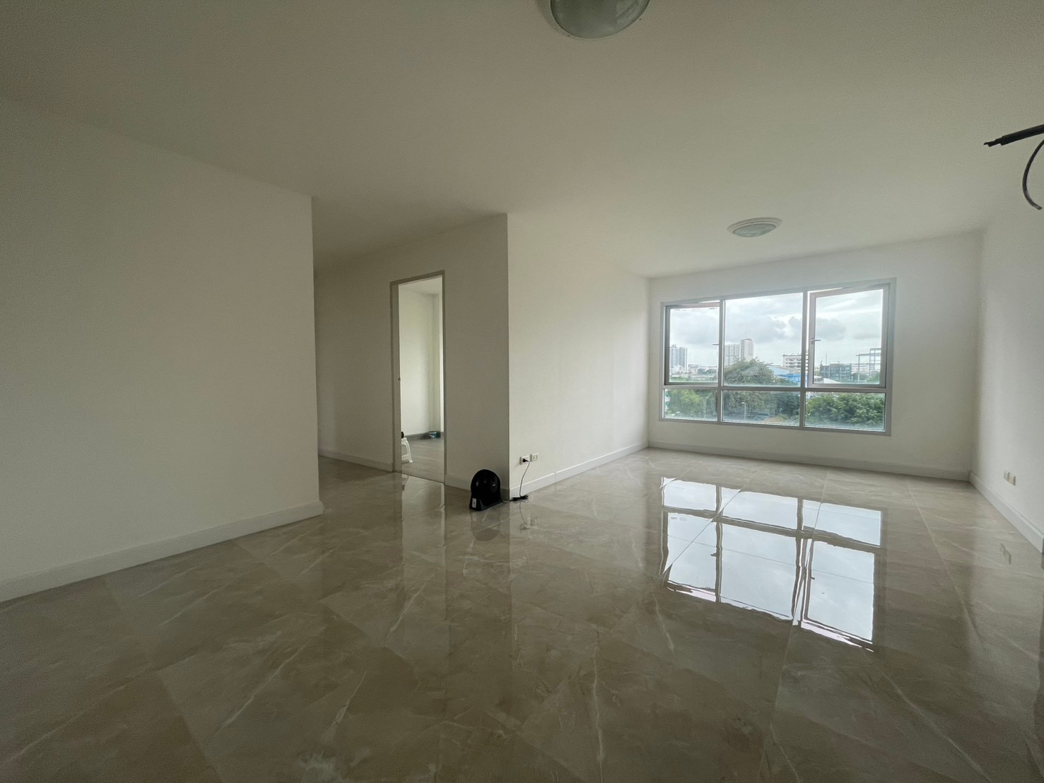 ✨ URGENT SALE - 2 Bedroom | 68 SQM.| Near BTS Thonglor Station only 400m away!!