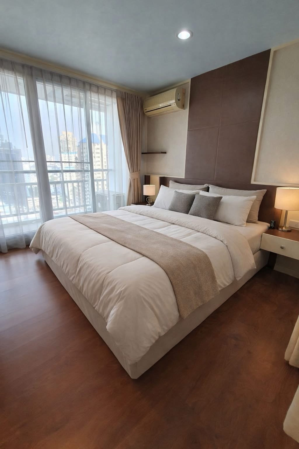 🌃 Grand Park View Asoke, ready to move in, location in the heart of the city, convenient to travel.