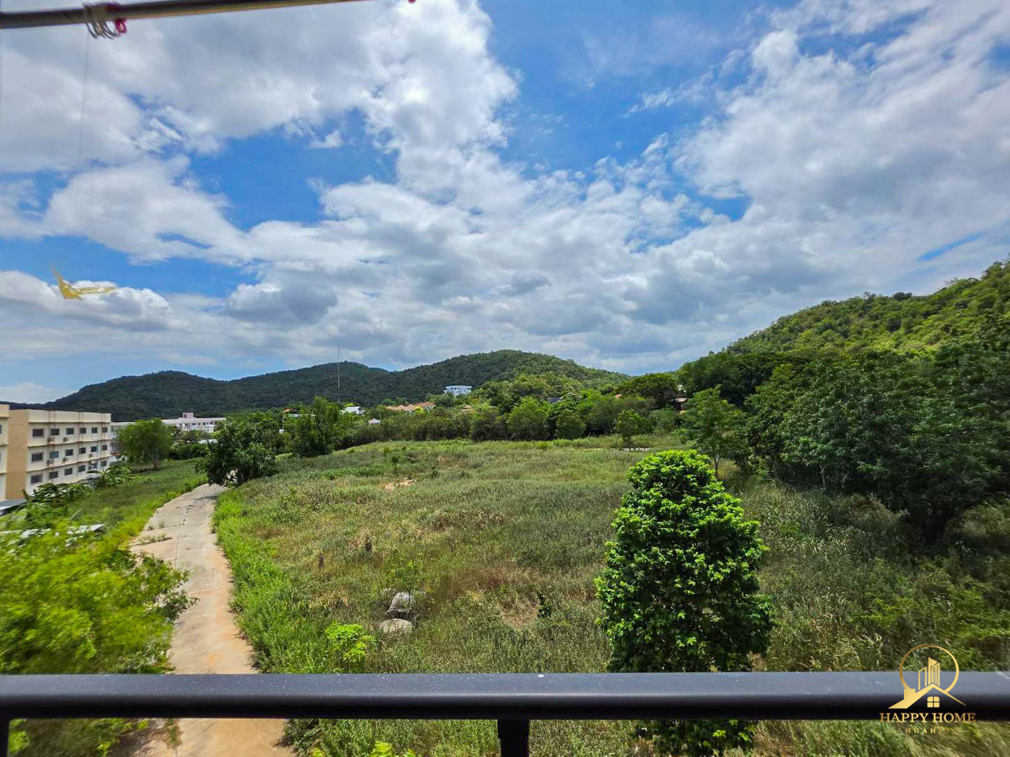 ขายด่วน The 88 Condo Hua Hin – ตอนนี้เพียง 4.5 ล้านบาท – รูปที่ 2