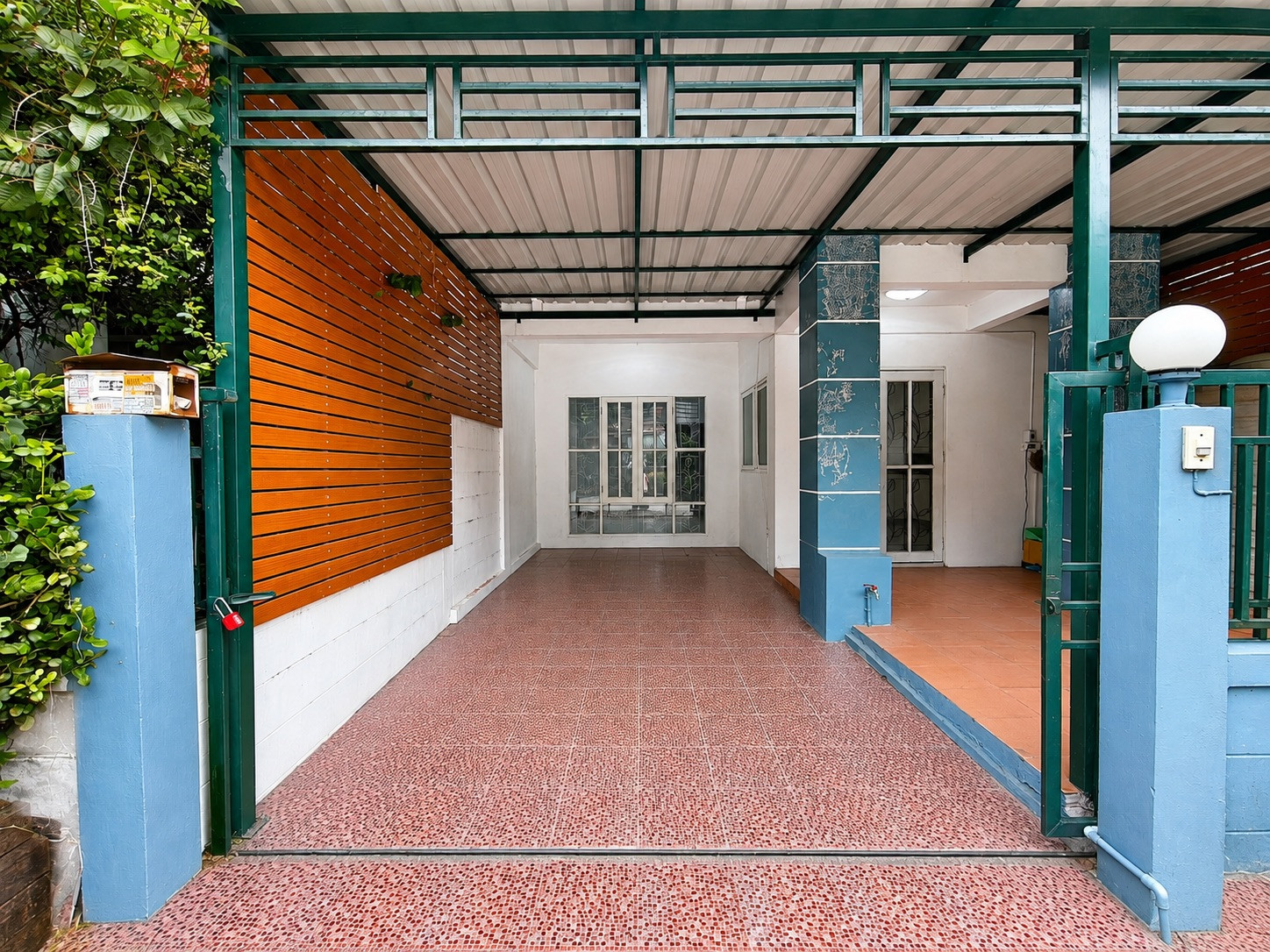 ขายทาวน์โฮม 2 ชั้น 18.4 ตร.ว หมู่บ้านริมสวนธนานนท์ 1 – รูปที่ 2