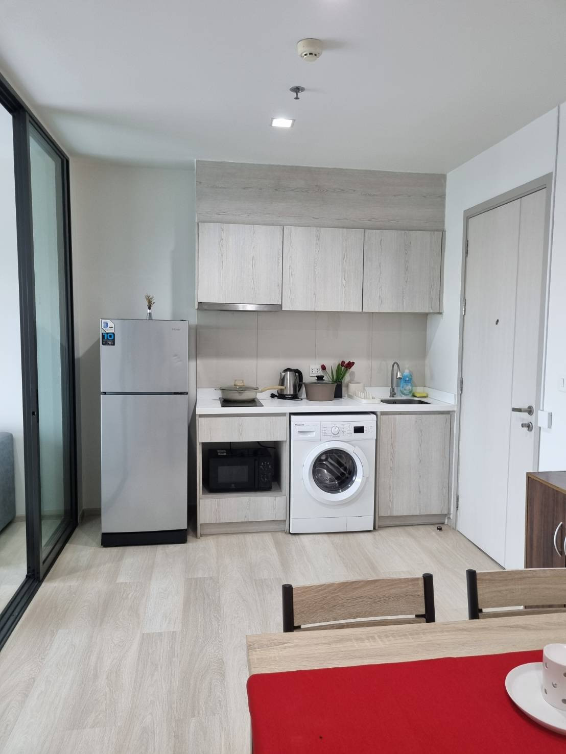 For Rent Condo Life Sukhumvit 48 area 40 sqm Price 20k Fully Furnished For Rent Condo Life Sukhumvit 48 area 40 sqm Price 20k Fully Furnished
