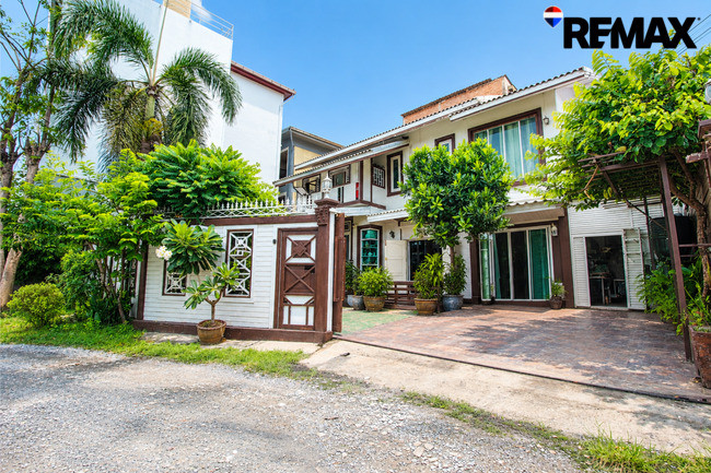 บ้านเดี่ยว บางแวก ราชพฤกษ์ จรัญสนิทวงศ์ เข้าซอยเพียง 200 เมตร 4 ห้องนอน 60 ตร.ว. บ้านเดี่ยว บางแวก ราชพฤกษ์ จรัญสนิทวงศ์ เข้าซอยเพียง 200 เมตร 4 ห้องนอน 60 ตร.ว.