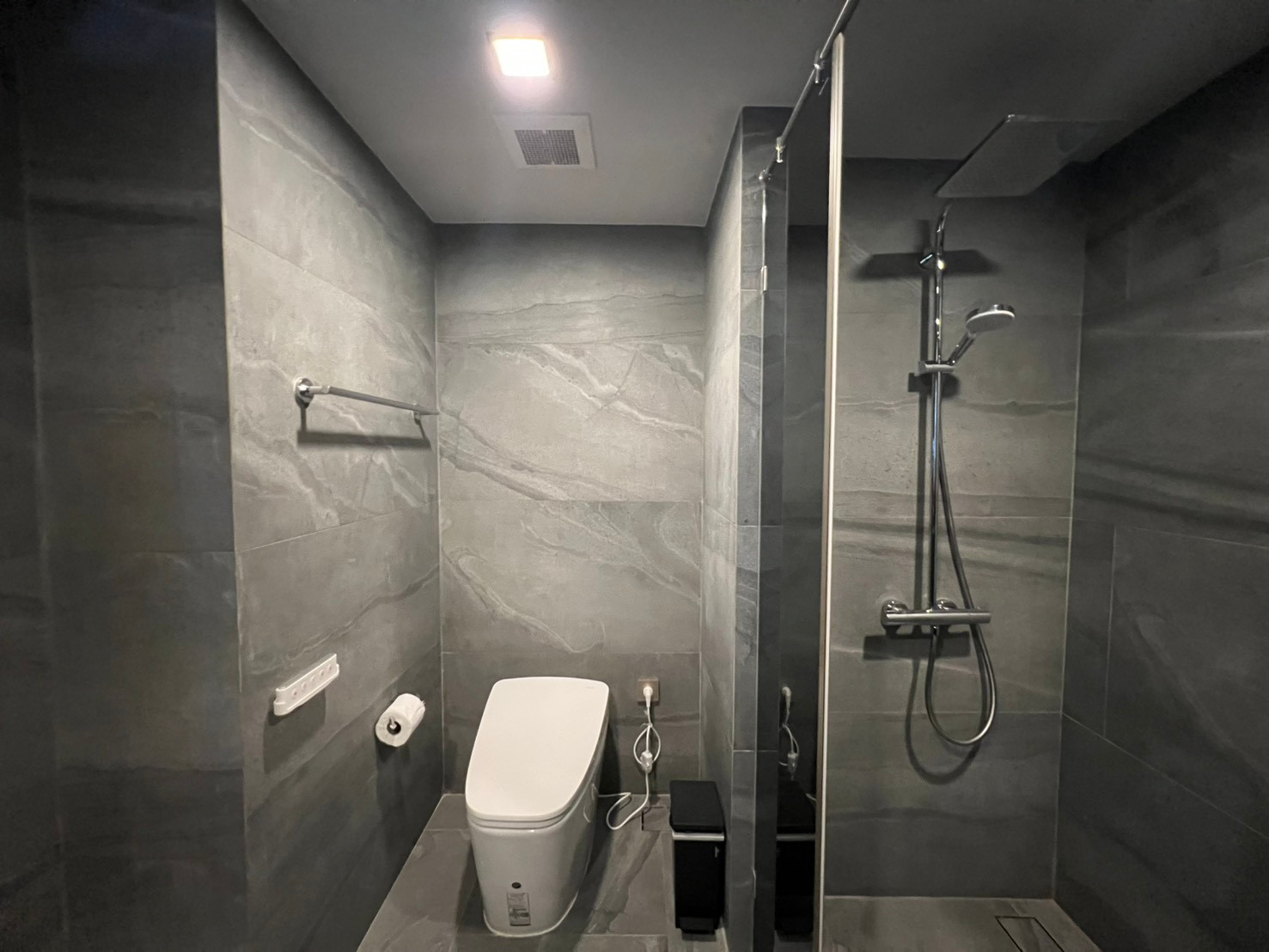 Conner Ratchathewi for rent, Loft, corner room, high floor (18th Floor) – รูปที่ 2