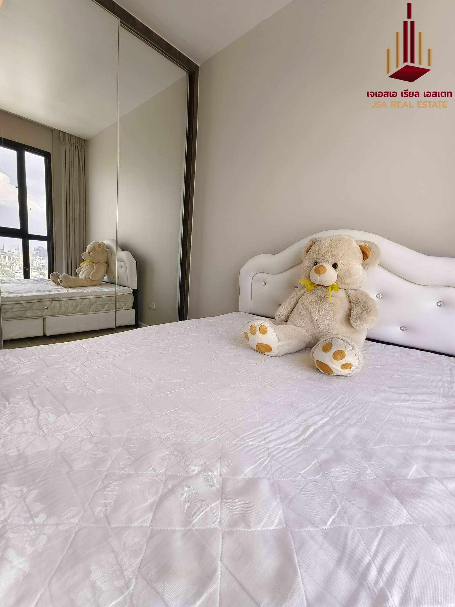 ✨ For Rent: Quinn Ratchada 17 Condo ✨ 💰 Only 34,500 THB/month