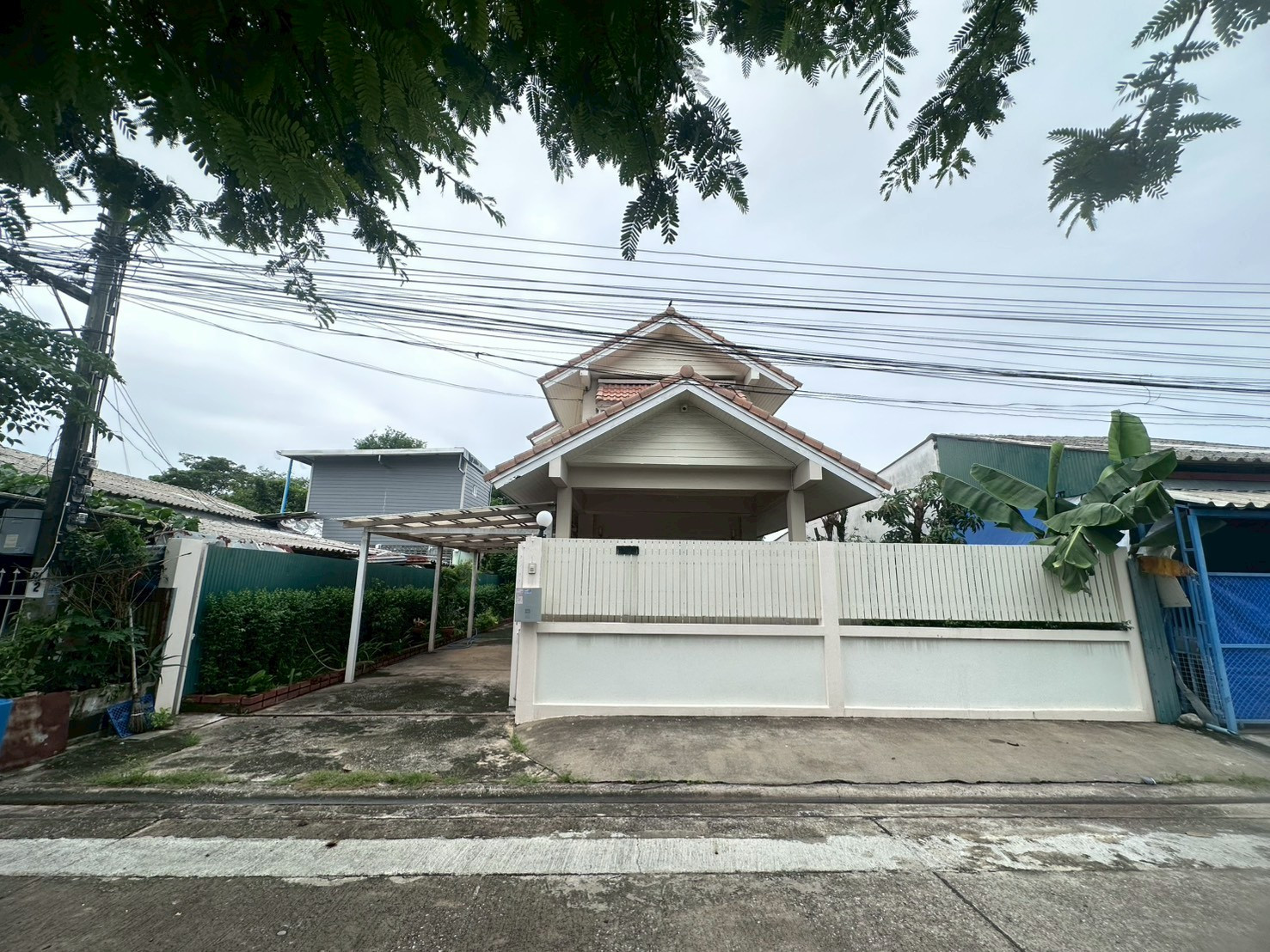 2-story detached house for sale, Bang Si Mueang, Nonthaburi, 54 sq m, fully furnished, ready to move in, near Rama 5 Bridge.