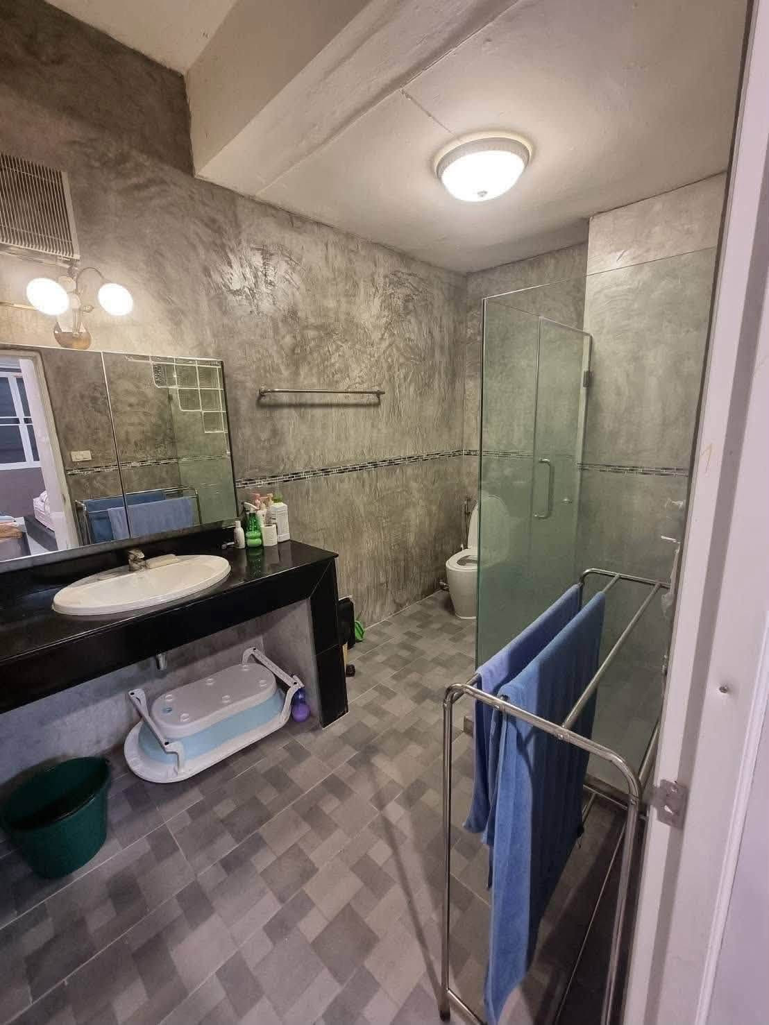 Townhouse area Sutthisan, 450M. to MRT sutthisan, 4b3b 1livingroom, 3storey, Pet friendly – รูปที่ 4