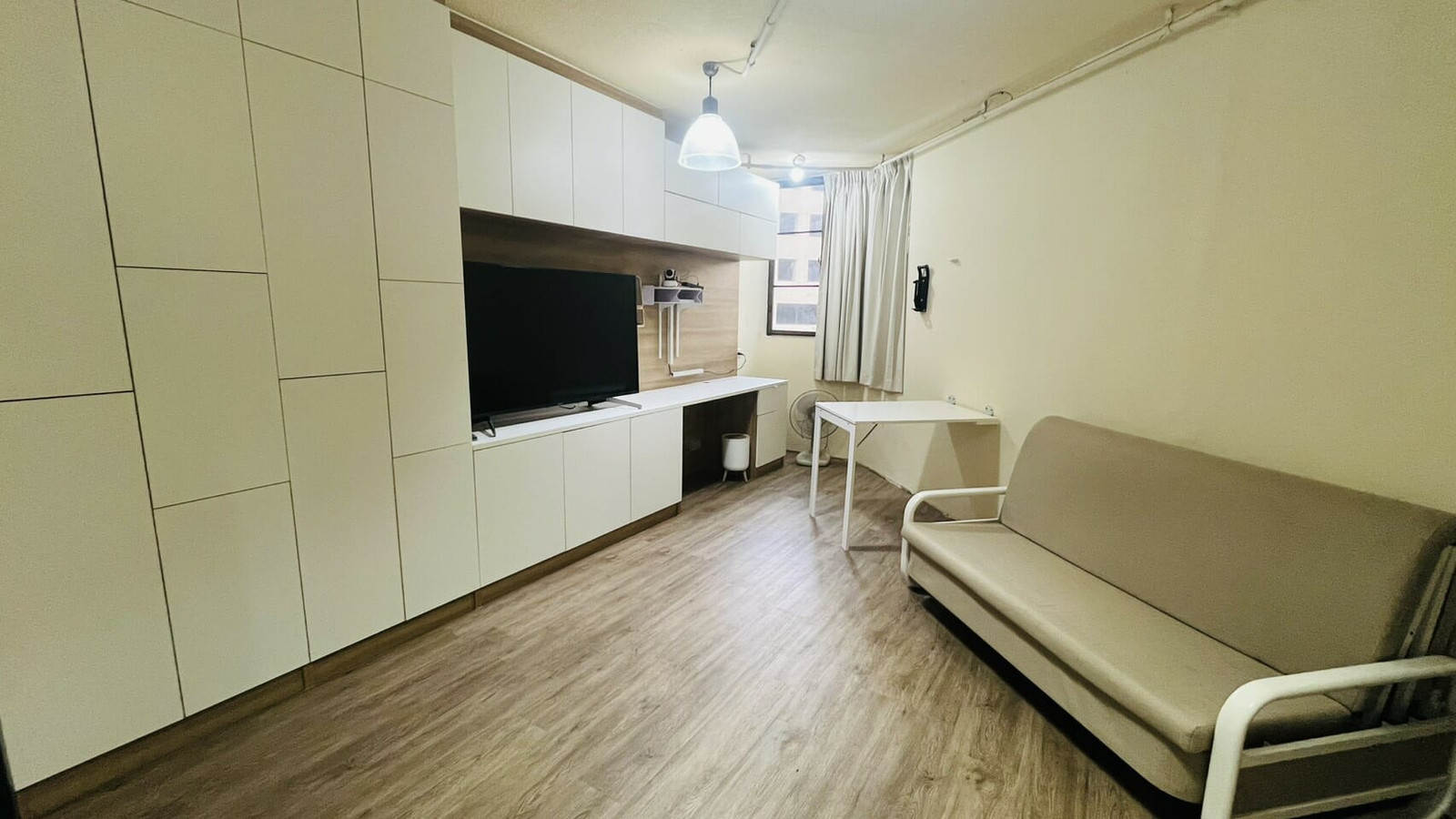 PST Condoville Tower 1 for rent 15,000/month | Large room 56 sq m. 1 Bed with dressing room + storage room PST Condoville Tower 1 for rent 15,000/month | Large room 56 sq m. 1 Bed with dressing room + storage room