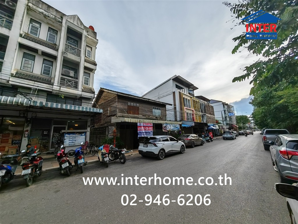 อาคารพาณิชย์ 2 ชั้น 32 ตร.ว. อาคารพาณิชย์ ซอยเทศาซอย5 ถนนเพชรเกษม ถนนทิพากร เมืองนครปฐม นครปฐม อาคารพาณิชย์ 2 ชั้น 32 ตร.ว. อาคารพาณิชย์ ซอยเทศาซอย5 ถนนเพชรเกษม ถนนทิพากร เมืองนครปฐม นครปฐม