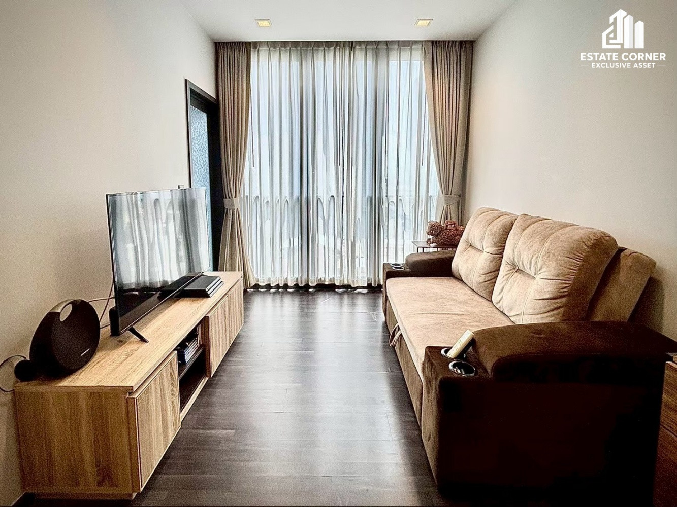 Condo for sale: The Line Asoke-Ratchada, good location, easy walk to MRT Rama 9. Condo for sale: The Line Asoke-Ratchada, good location, easy walk to MRT Rama 9.