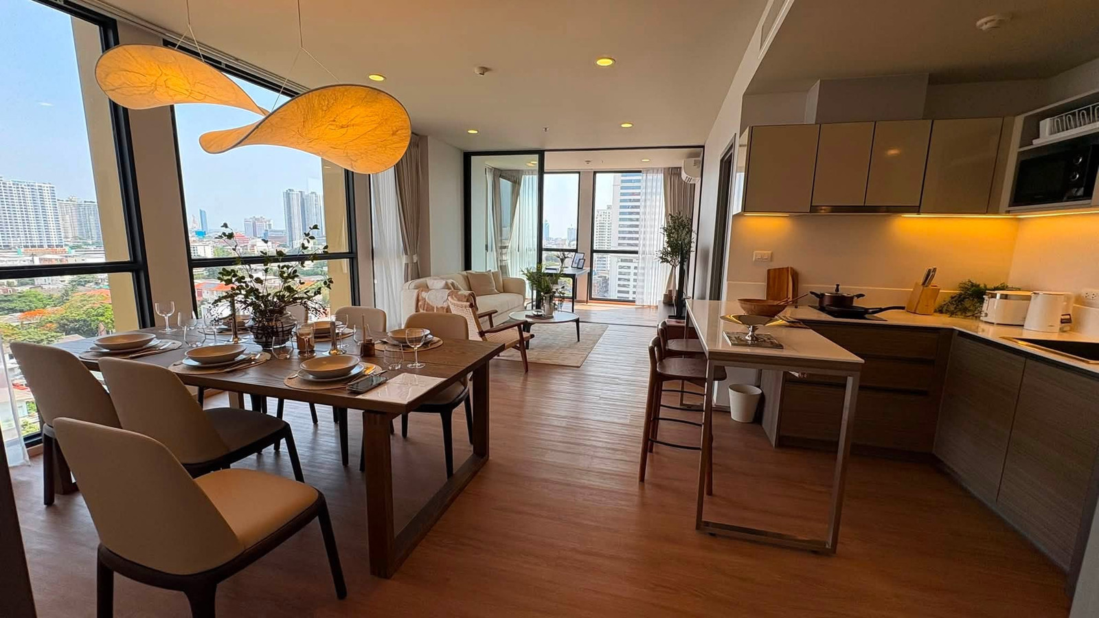 คอนโดหรู ดิ อิสสระ สาทร (The Issara Sathorn) – ห้องแต่งสวยตรงปก ลักชัวรีทุกมุมมอง! คอนโดหรู ดิ อิสสระ สาทร (The Issara Sathorn) – ห้องแต่งสวยตรงปก ลักชัวรีทุกมุมมอง!