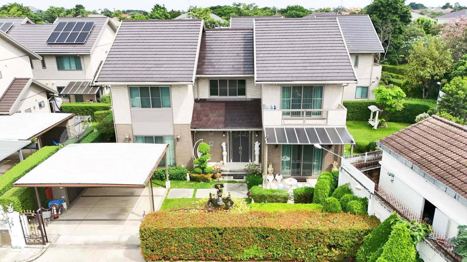 บ้านหรู 335 ตร.ม. 4 นอน ใกล้ MRT ไทรม้า | ราคาเพียง 24.5 ล้าน ต่ำกว่าตลาด 5.77% - U6491320